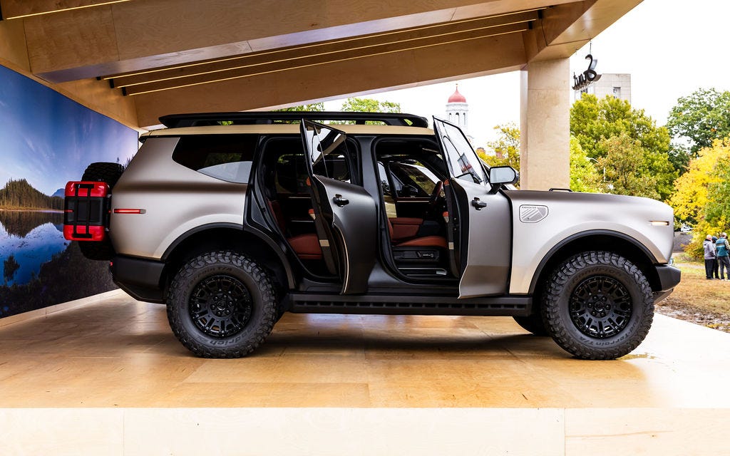 Scout Traveler profile shot with doors open Scout Traveler profile shot with doors open
