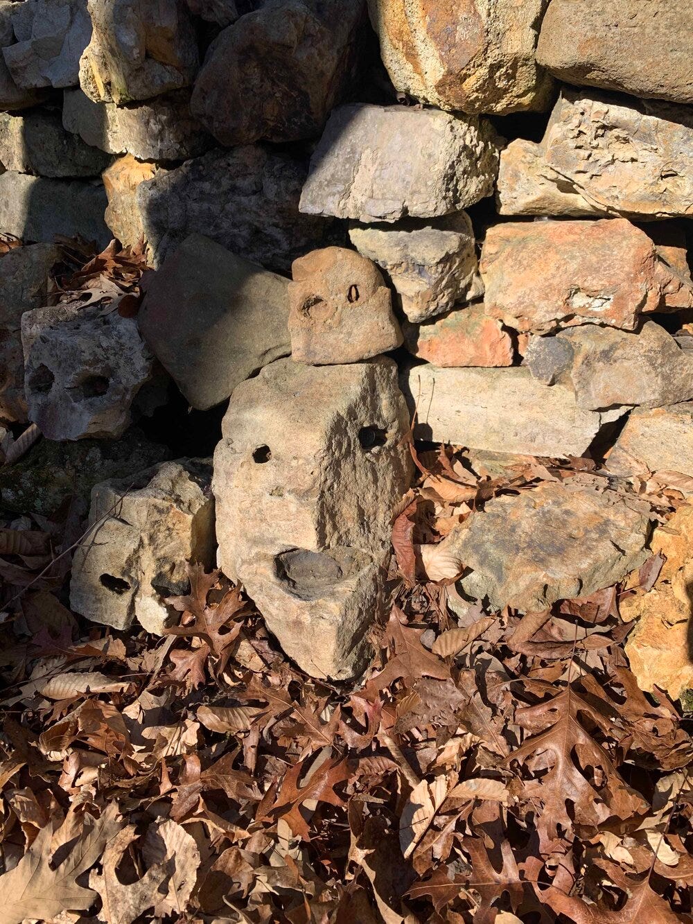 Faces.jpg Faces.jpg