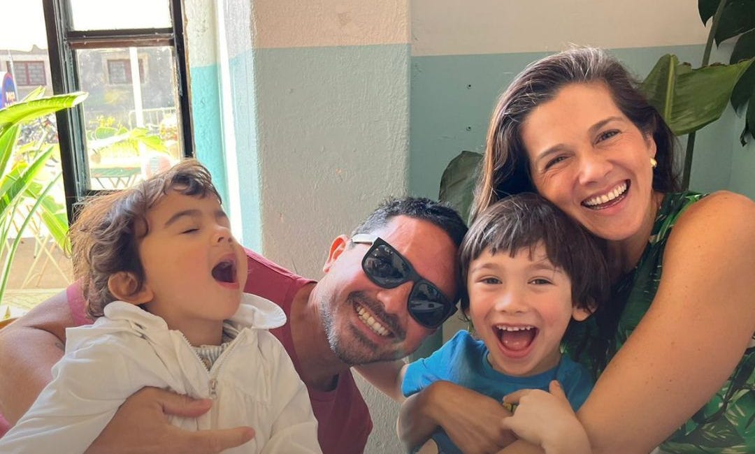 A função da família é refletir os nossos valores.