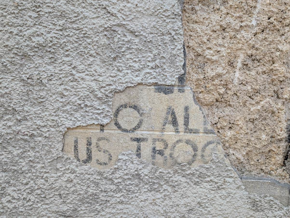 A close up of a wall

AI-generated content may be incorrect.