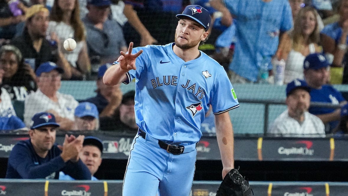 Blue Jays win Game 5 and head back to Toronto with World Series lead