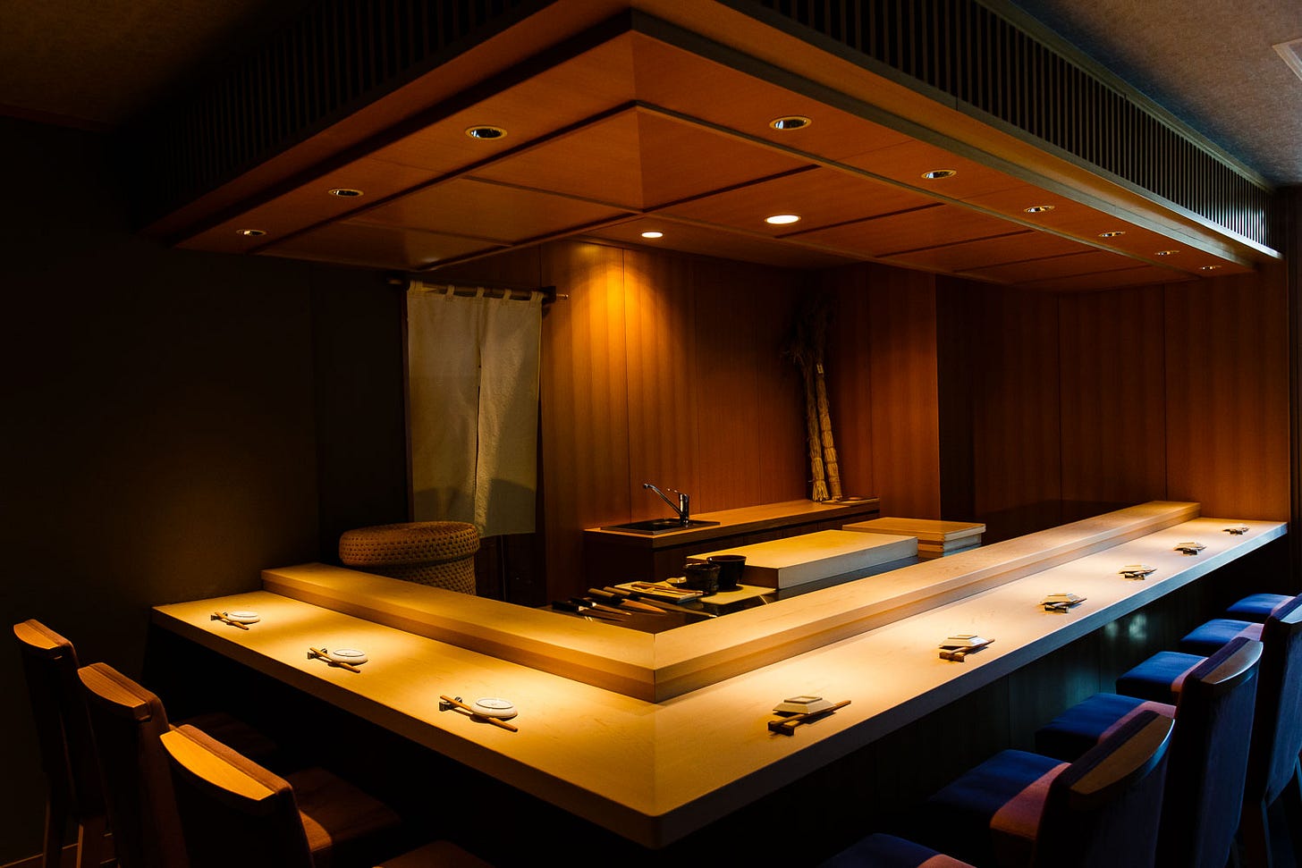 Sushi Hachizaemon | Restaurant Reservation Service in Japan - TABLEALL