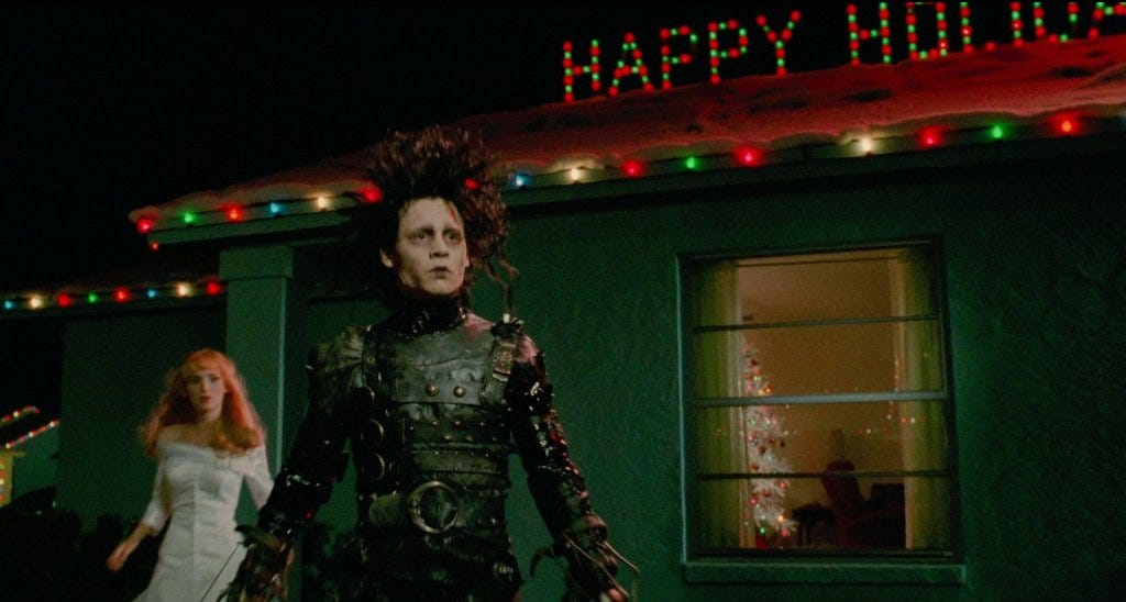 Strawberry Fields ミ☆ on Twitter: &quot;Edward Scissorhands Christmas aesthetic  though. https://t.co/2NVOvCKJzj&quot; / Twitter