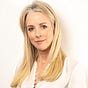 Isabel Oakeshott's avatar
