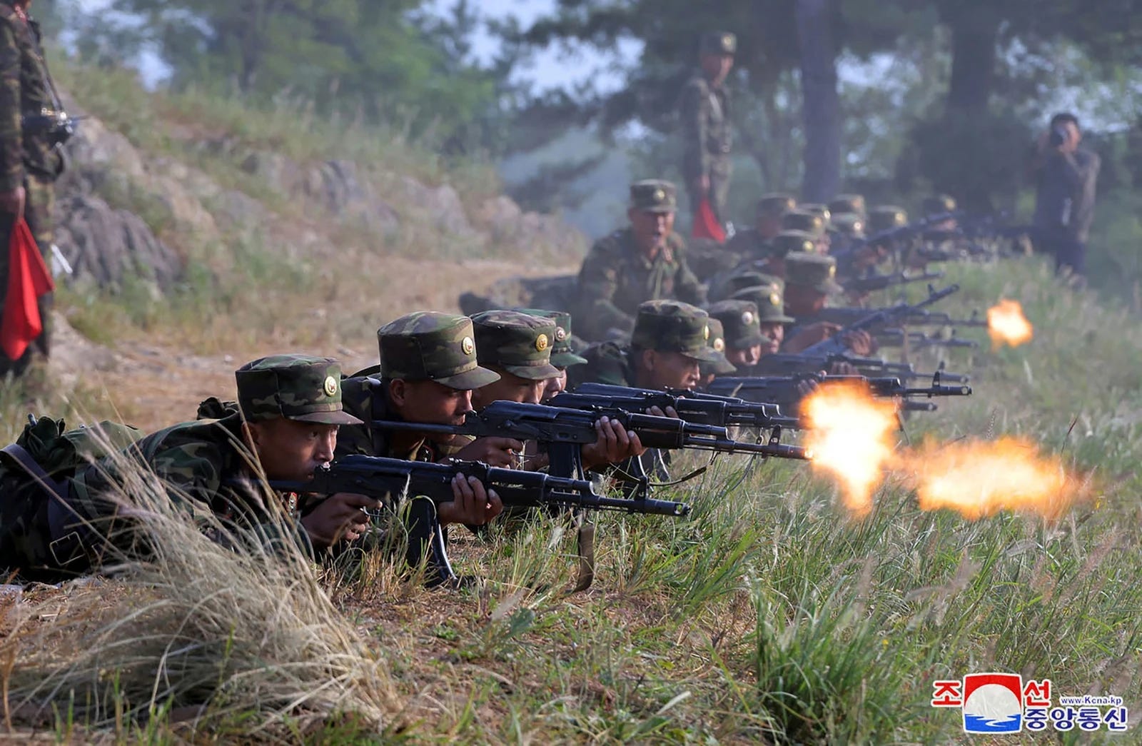 N. Korean soldiers 'likely' fighting in Ukraine alongside Russia, says  Seoul | FMT