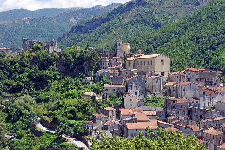 Papasidero, dorpje in Calabrië. Bron: Pixabay