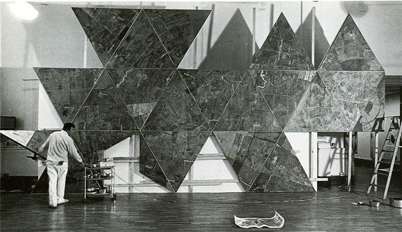 1970 photo by Hans Namuth of Jasper Johns in studio