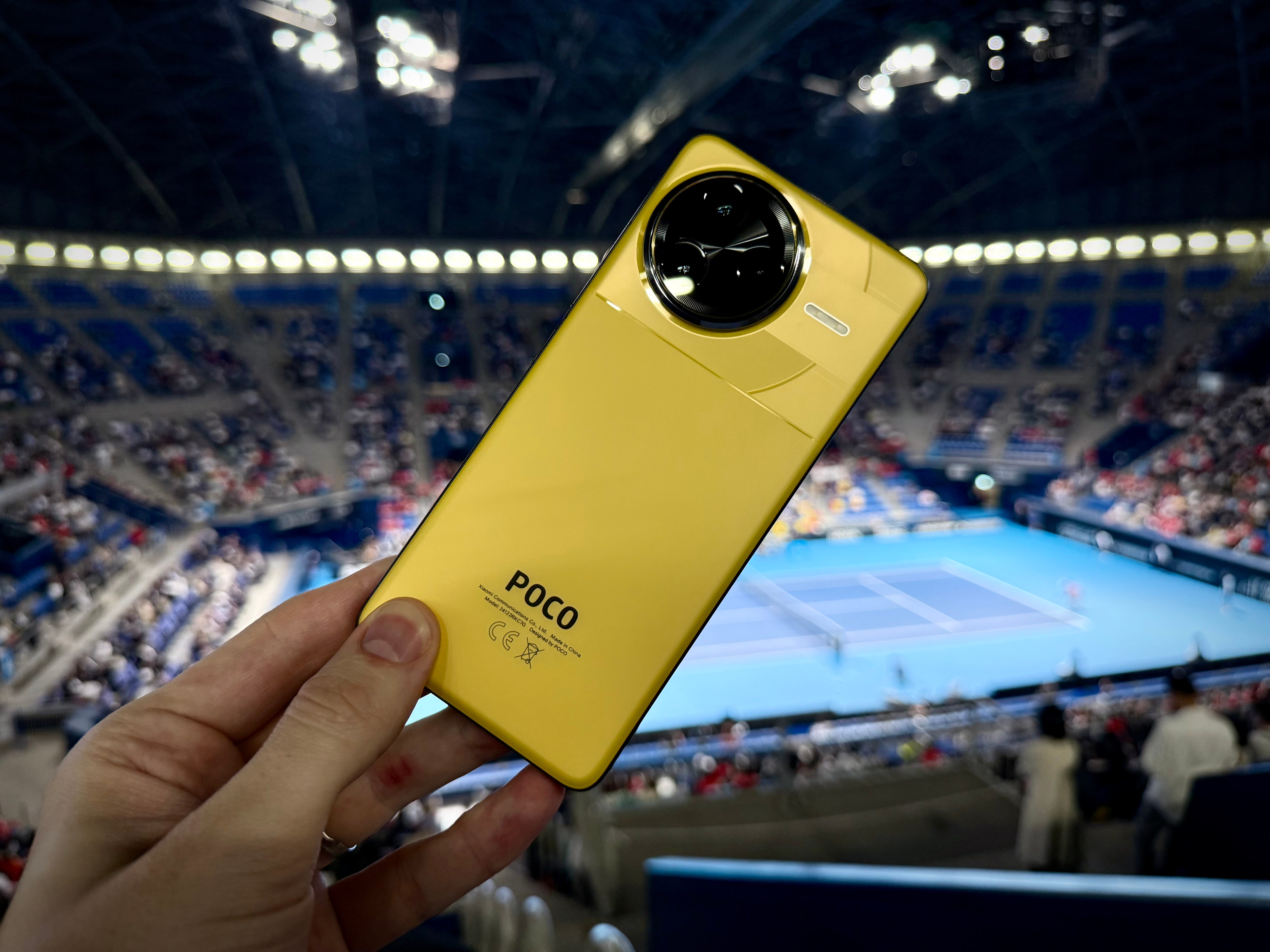 A day at the tennis with the Poco F7 Ultra - by Sam Byford