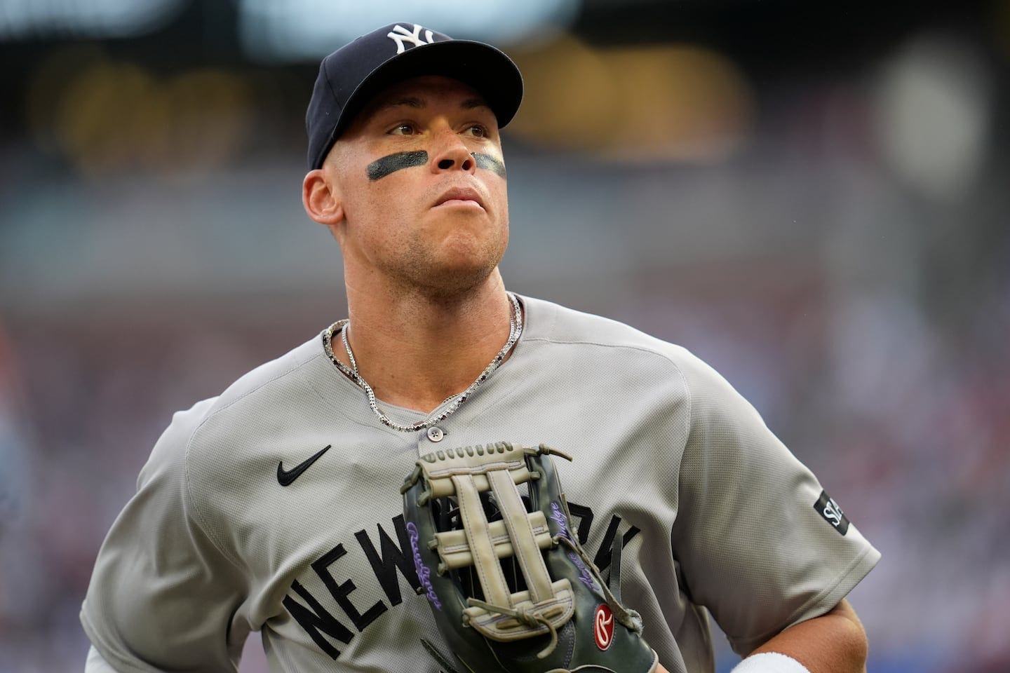 Aaron Judge goes on injured list, but news is relatively good for Yankees