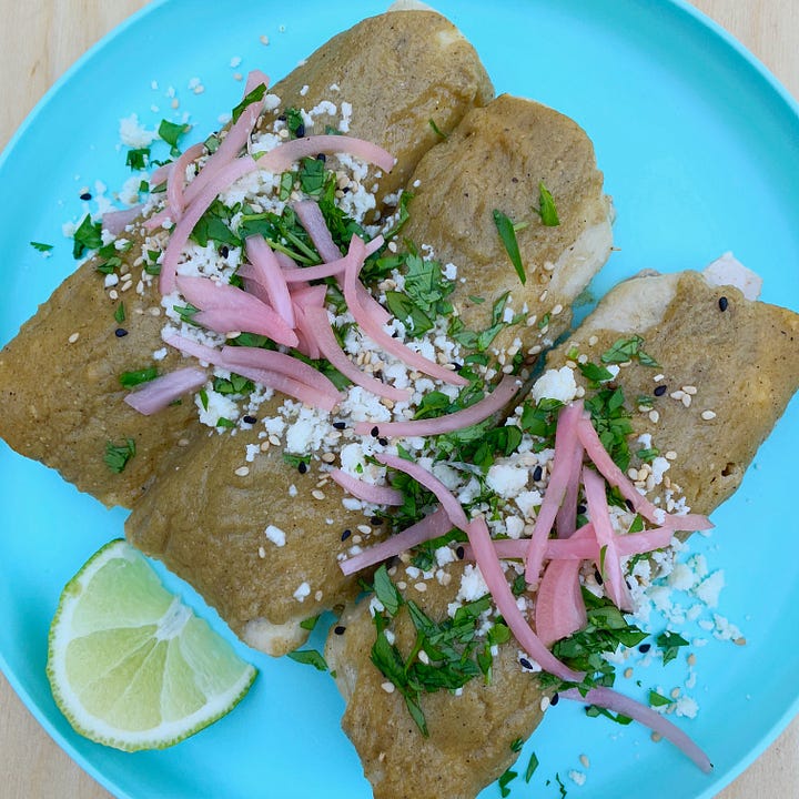 Mole verde enchiladas (photo Neven Mrgan, Flickr creative commons). Seven moles from Oaxaca (photo CC BY-SA 4.0 Wikimedia Commons)