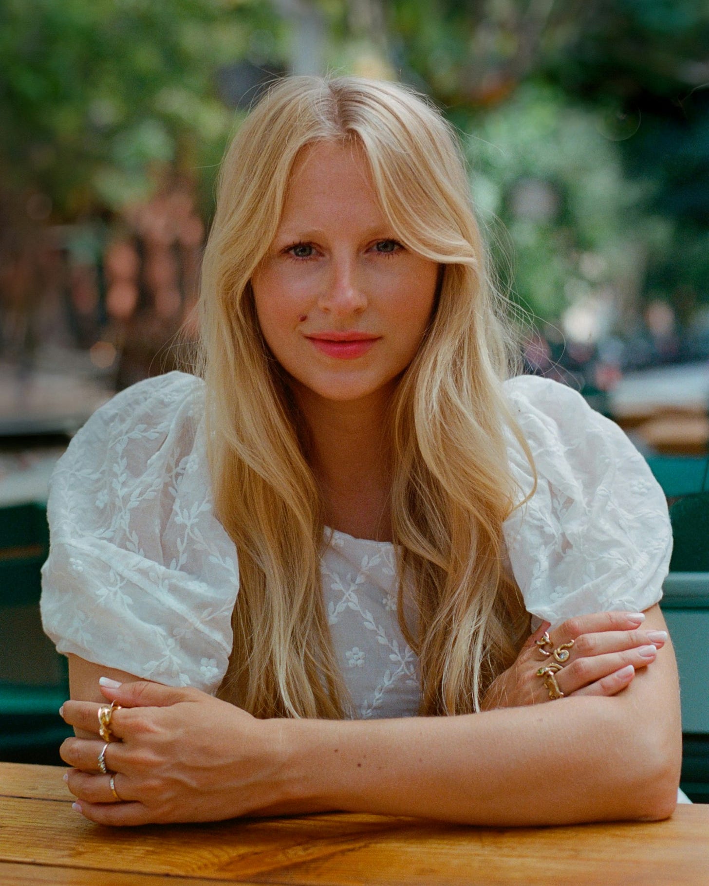 Papier book club: 12 questions with Coco Mellors | Papier
