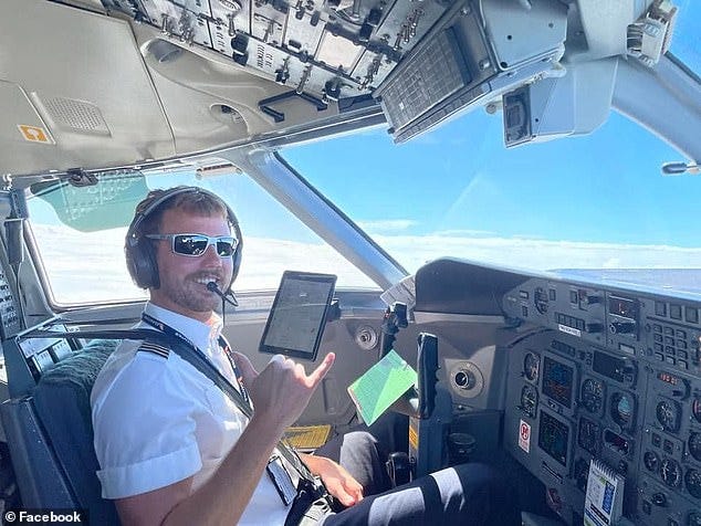 Des hommages ont été rendus au pilote de QantasLink, Harry Allchin (photo), après sa mort « soudaine et inattendue ».