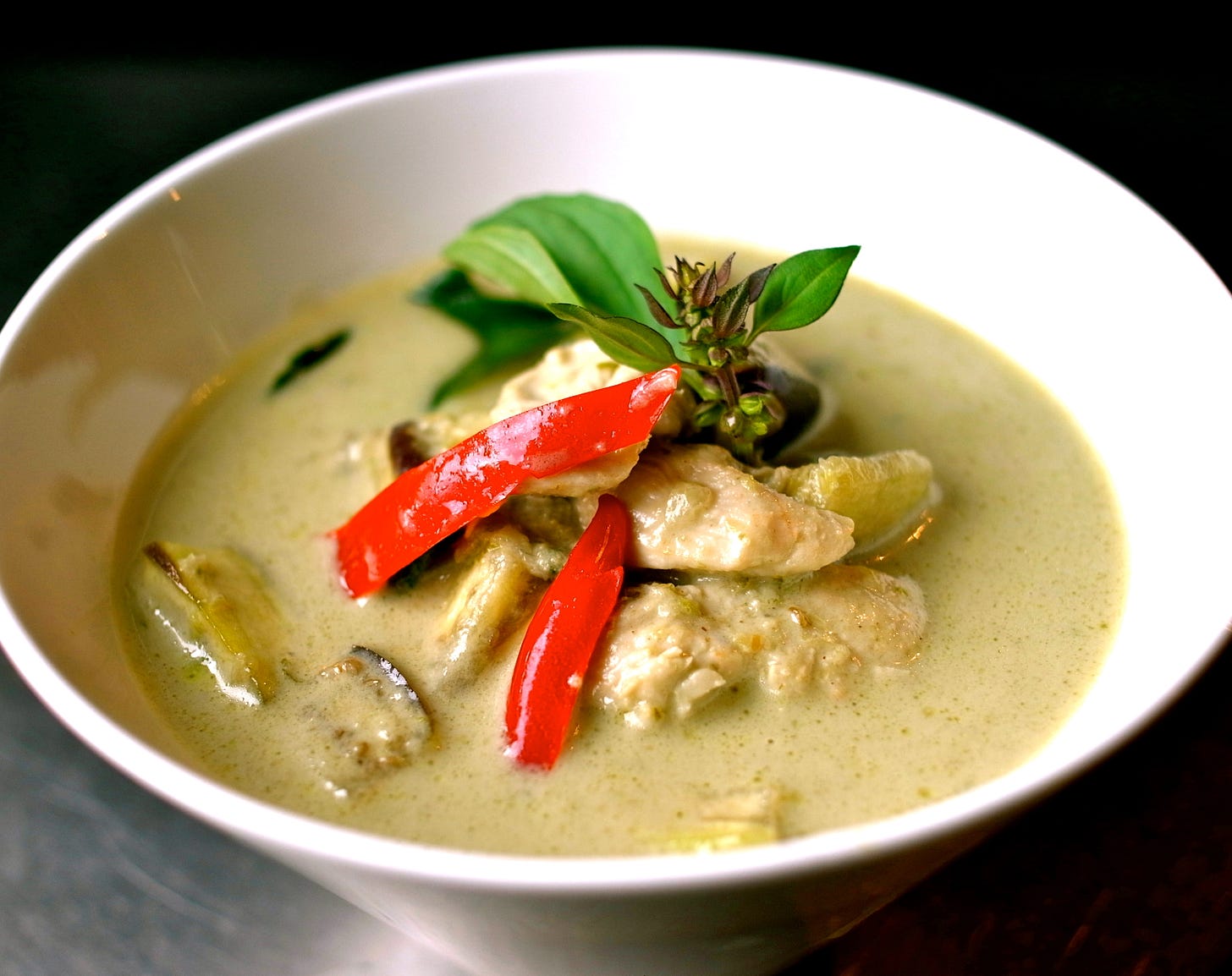 https://undergroundcookeryschool.com/wp-content/uploads/2015/06/green-curry1.jpg