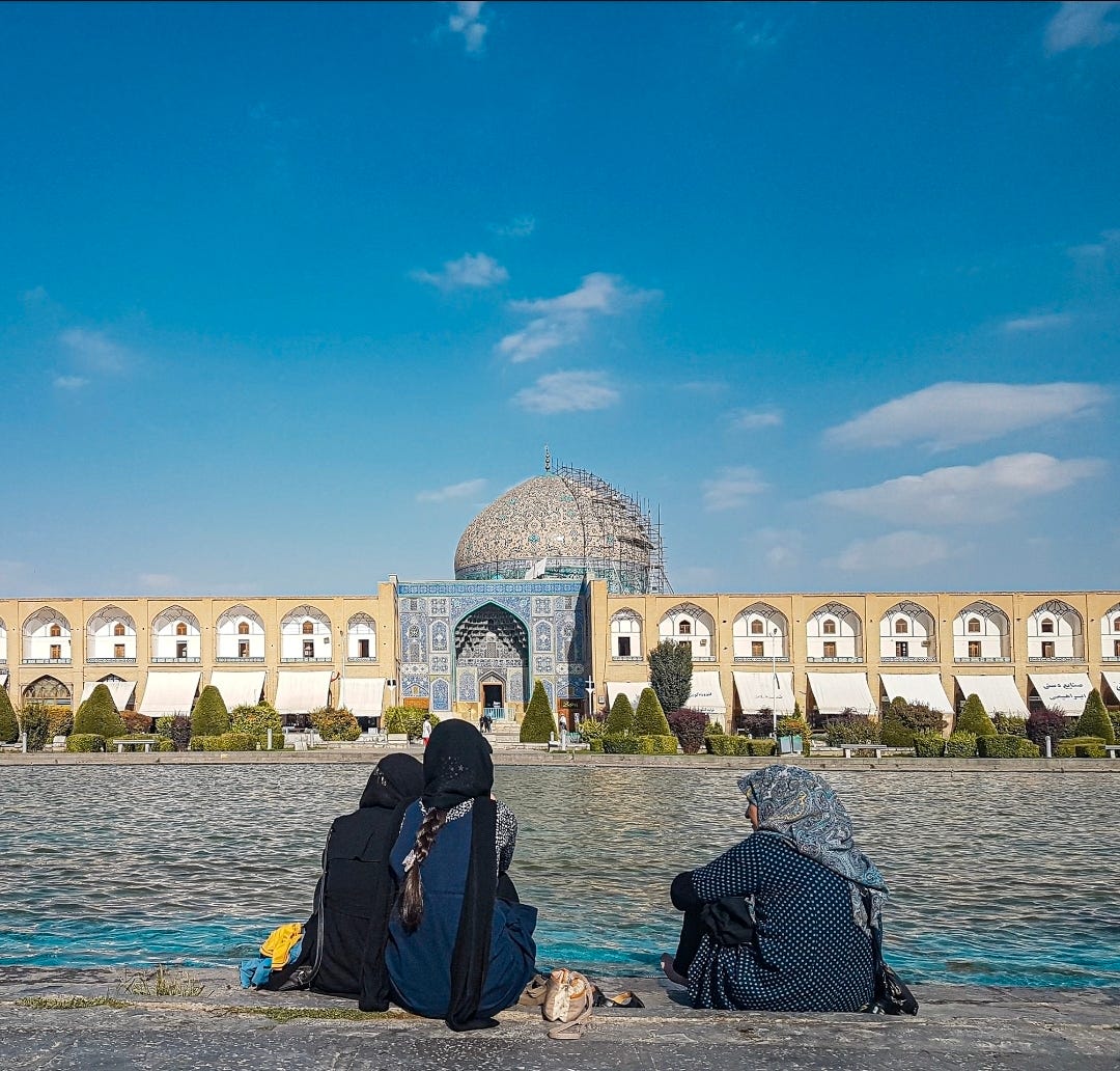 イスファハーン モスク 写真集 ISPAHAN Image du Paradis Isfahan: Iran's Most Beautiful City - by Sam Dalrymple