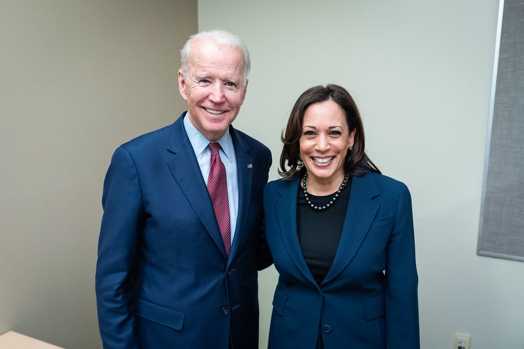 https://www.flickr.com/photos/bidenforpresident/49721663096
