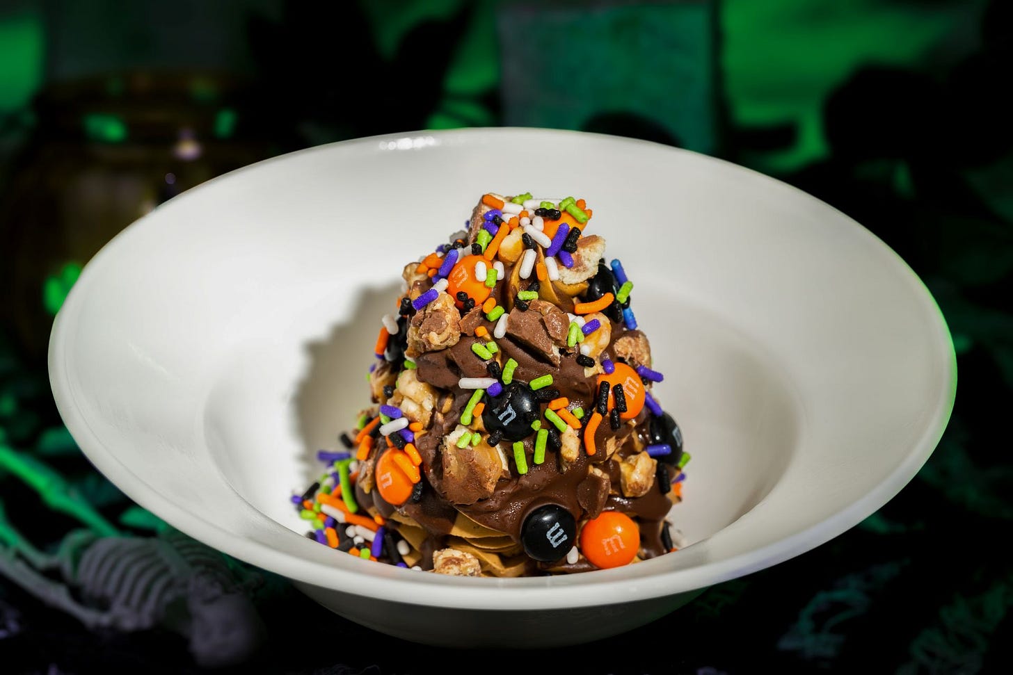 2025 Mickey's Not-So-Scary Halloween Party - Candy Bowl Sundae