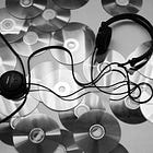 Spotify exige €300 millones en daños a grupo de Hackers que descargó toda su música