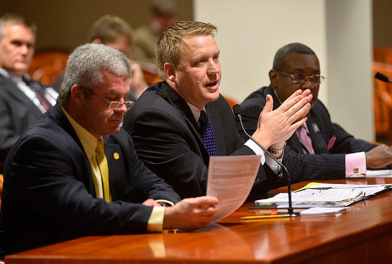 File:Aric Nesbitt speaking (12210193175).jpg File:Aric Nesbitt speaking (12210193175).jpg