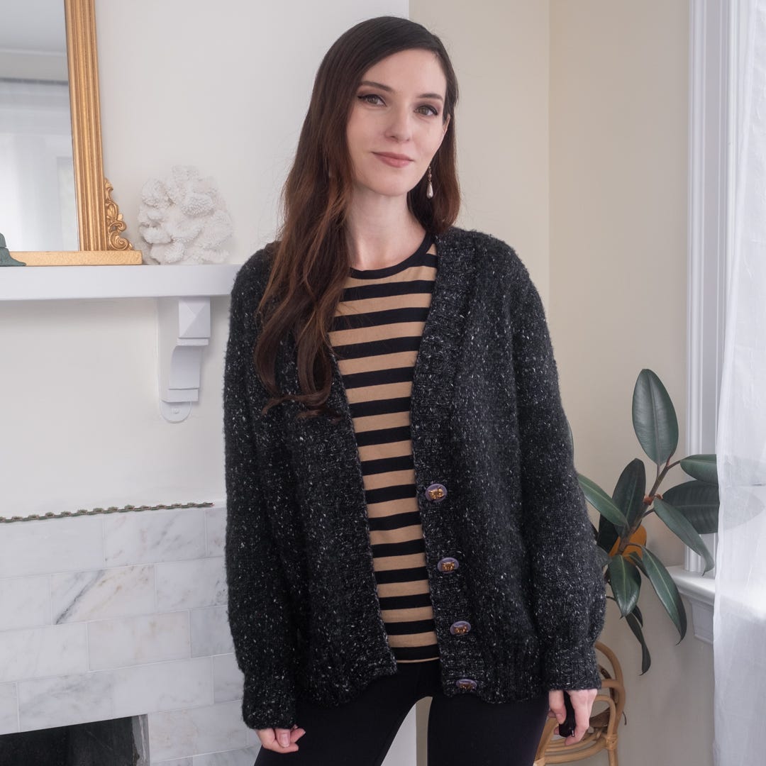 Eva Cardigan by PetiteKnit - by Kristin Lehrer - Voolenvine