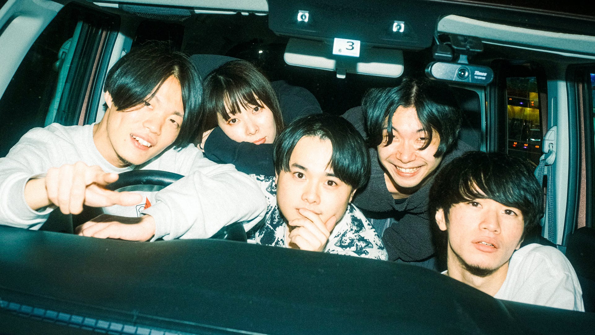 kurayamisaka yori ai wo komete by kurayamisaka (Album Review) ▸ J