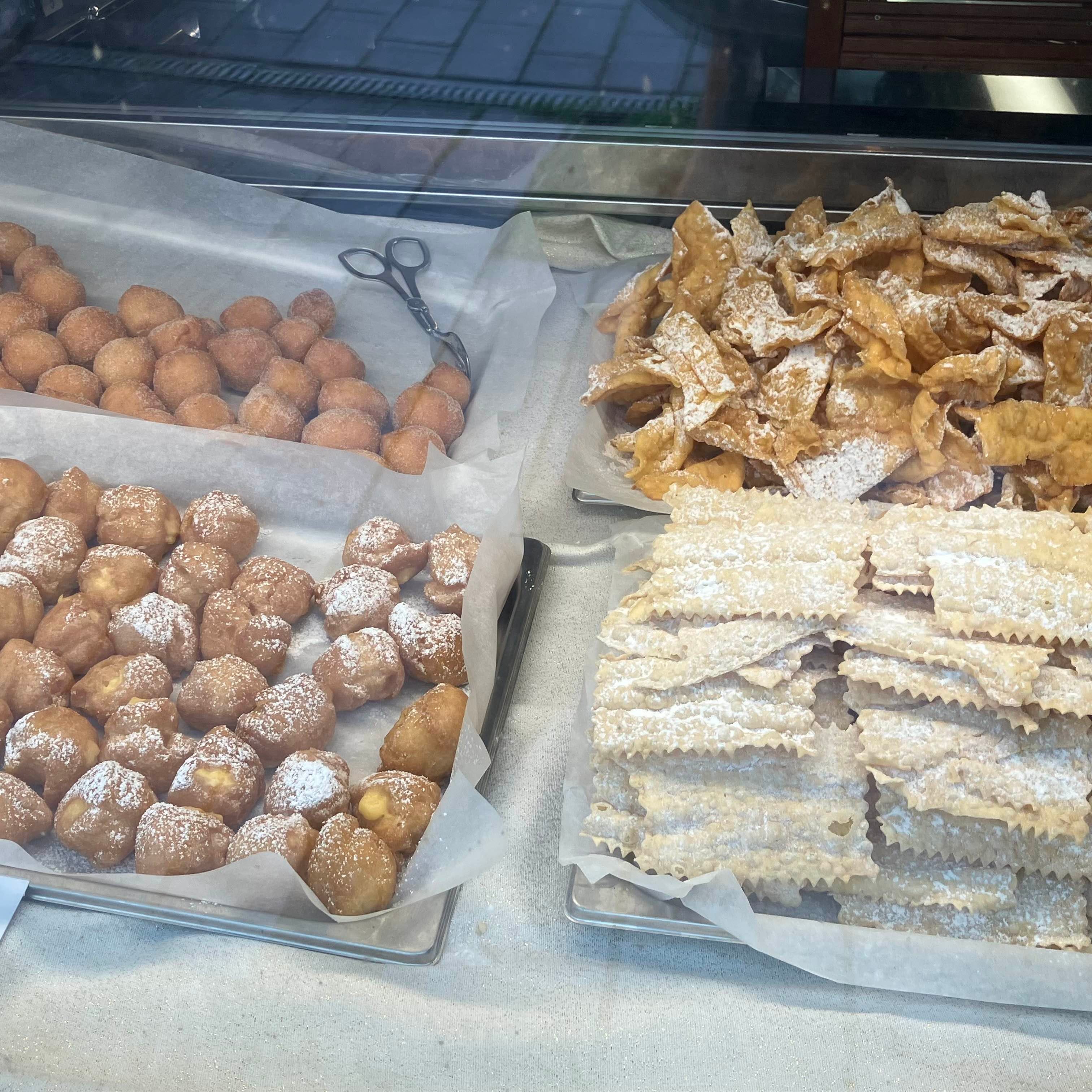Rome's Sweet Season - by Frances D'Emilio - Half Roman