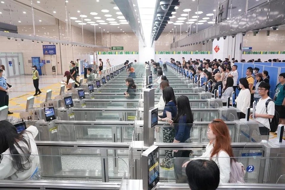 Big read] The northbound drift: Hong Kong's quiet exodus to the Greater Bay  Area | ThinkChina