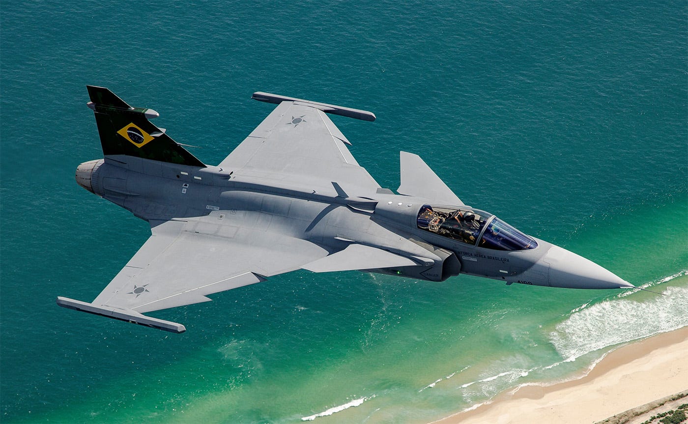 EUA investigam contrato bilionário dos caças Gripen após governo Lula barrar empresa israelense