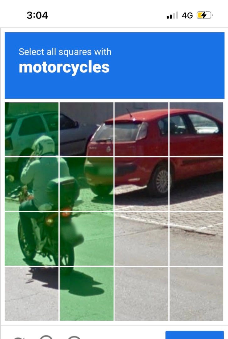 The square with the rider's head is added.