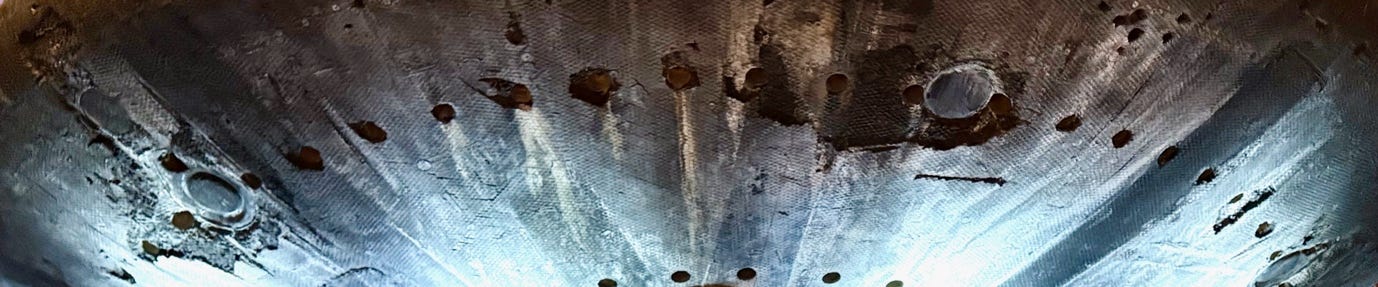 A close up of a rock

AI-generated content may be incorrect.