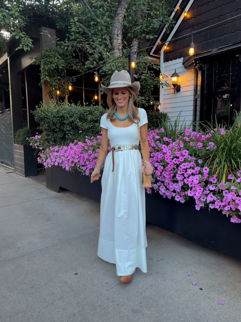 white dress concho belt turquoise necklace aspen summer outfit