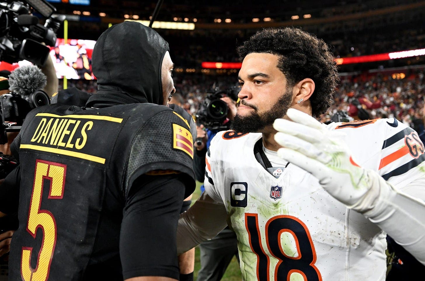 Bears vs Commanders Expert Predictions for Week 6 Monday Night Football  Finale - Newsweek