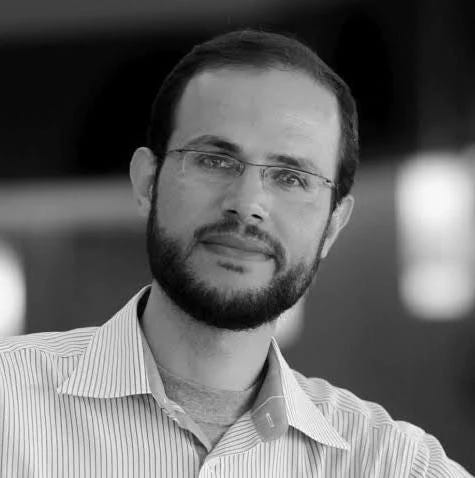 “If I must die, you must live to tell my story…”: Israel targets and kills beloved poet Refaat Alareer - Beirut Today “If I must die, you must live to tell my story…”: Israel targets and kills beloved poet Refaat Alareer - Beirut Today