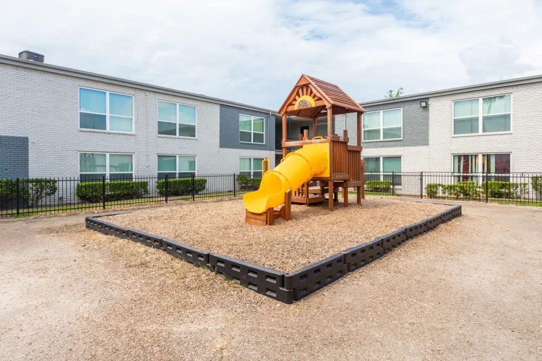 The Atrium at 5606 - 5606 Bissonnet St | Houston, TX Apartments for Rent |  Rent.