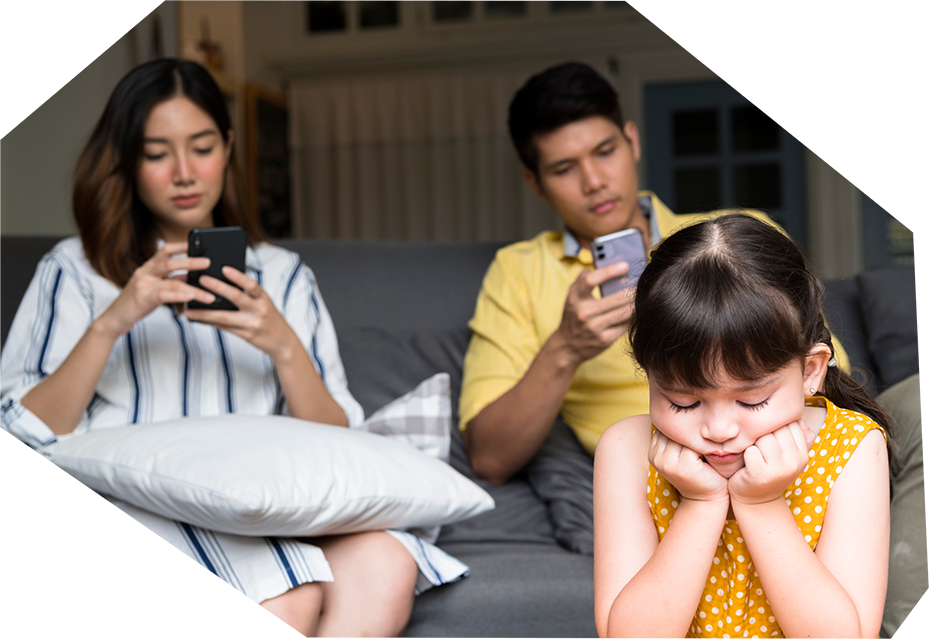 Telefoongebruik bij kinderen? Niet doen! Geef het goede voorbeeld!