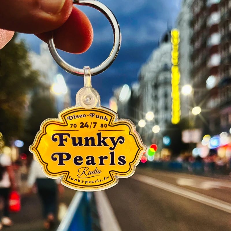 <p>Radio Funk Porte clé</p> Radio Funk