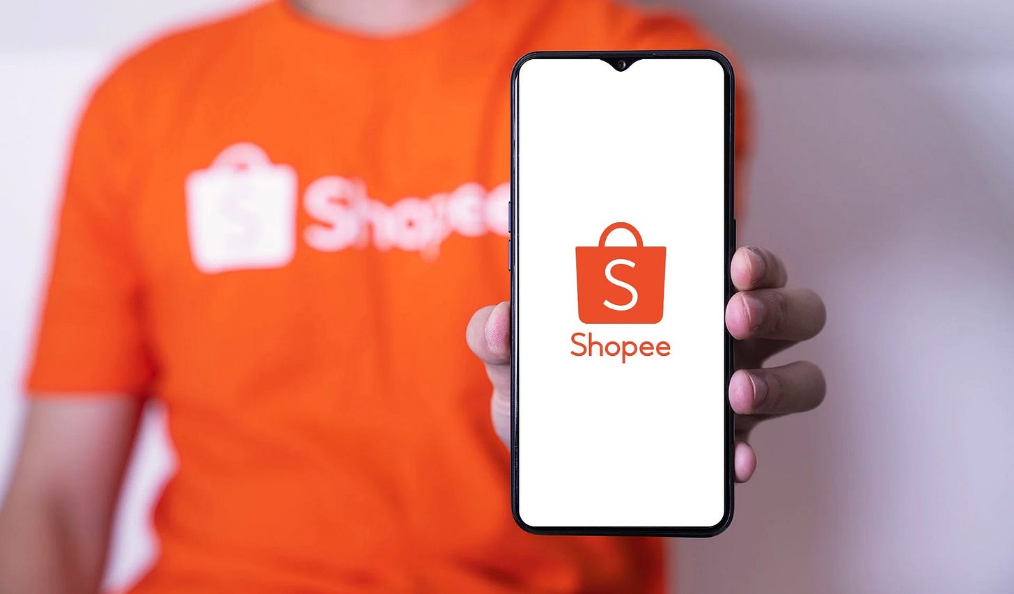 Shopee vai abrir seu 1° centro de distribuição no Brasil para acirrar  disputa com Mercado Livre - Tudocelular.com