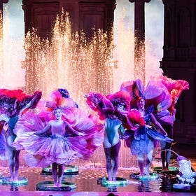 PARIS LOVES MUSICALS (FINALLY)
