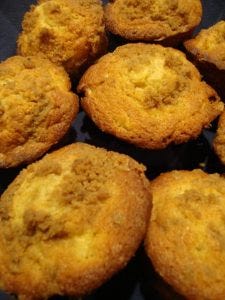 applemuffinsinbasket