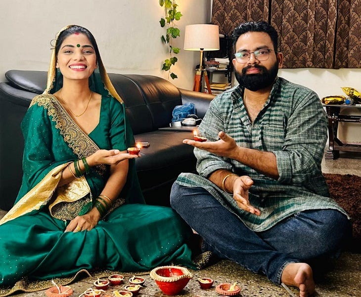 Himanshu's only drawback is that he does not do a government job. That's why the family didn't want to get me married to him.