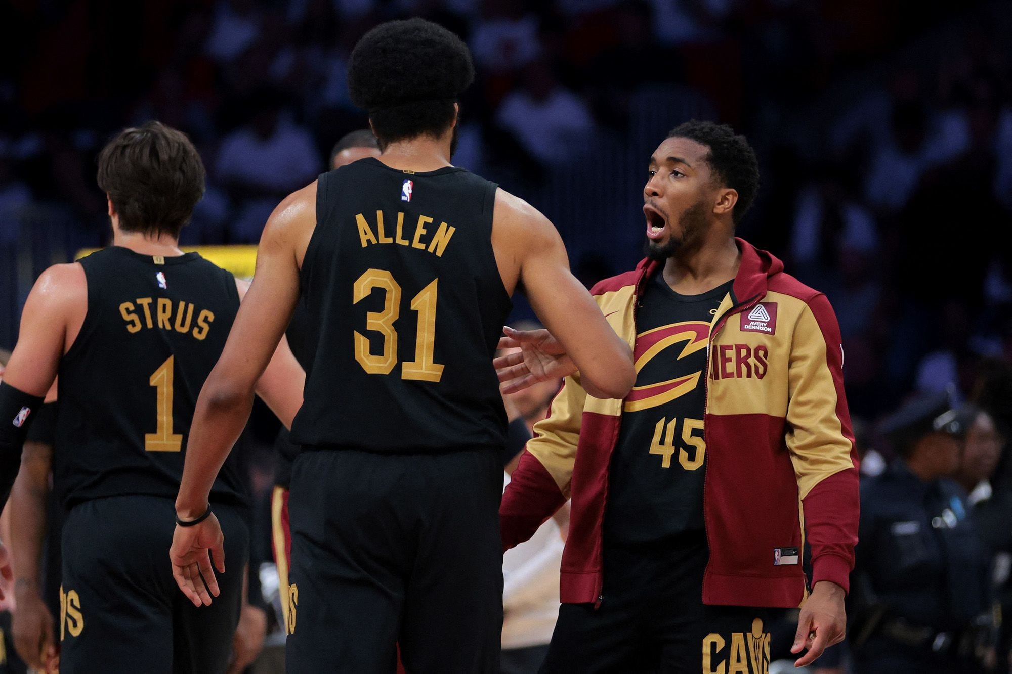 Cavaliers complete historically one-sided playoff sweep over Heat, Bucks' Damian Lillard suffers torn Achilles tendon | CNN Cavaliers complete historically one-sided playoff sweep over Heat, Bucks' Damian Lillard suffers torn Achilles tendon | CNN