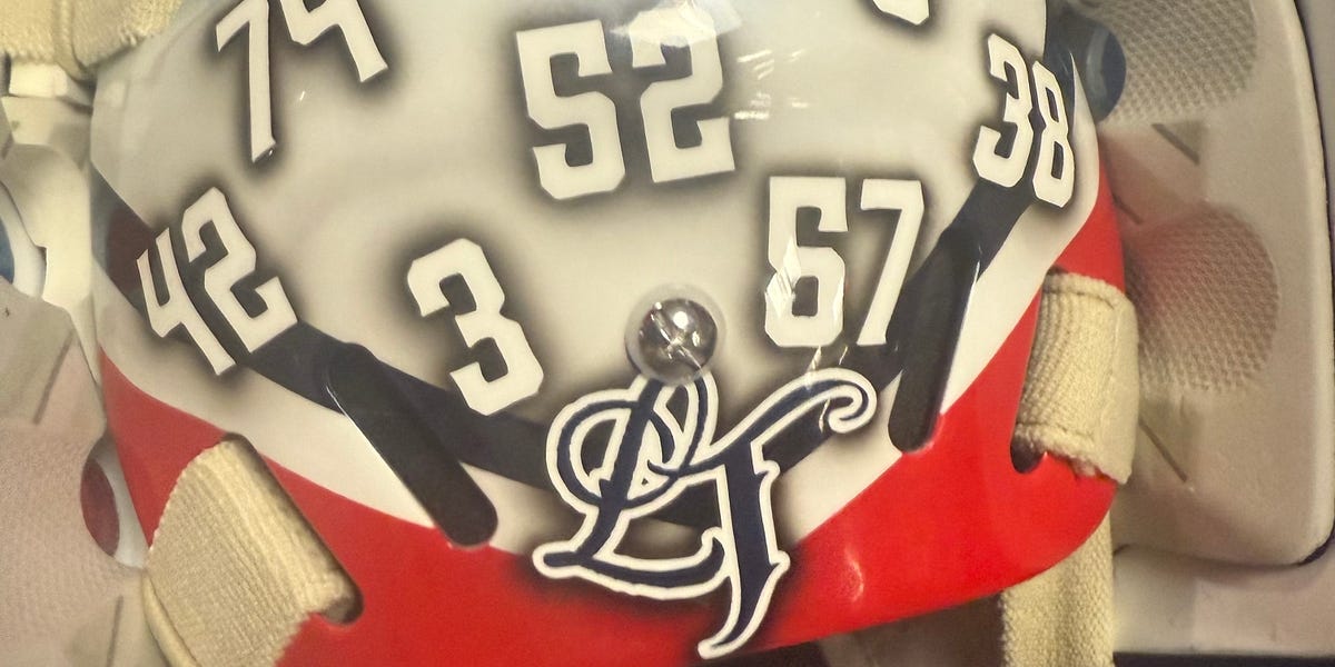 The Capitals goaltender shows off his new paint job.