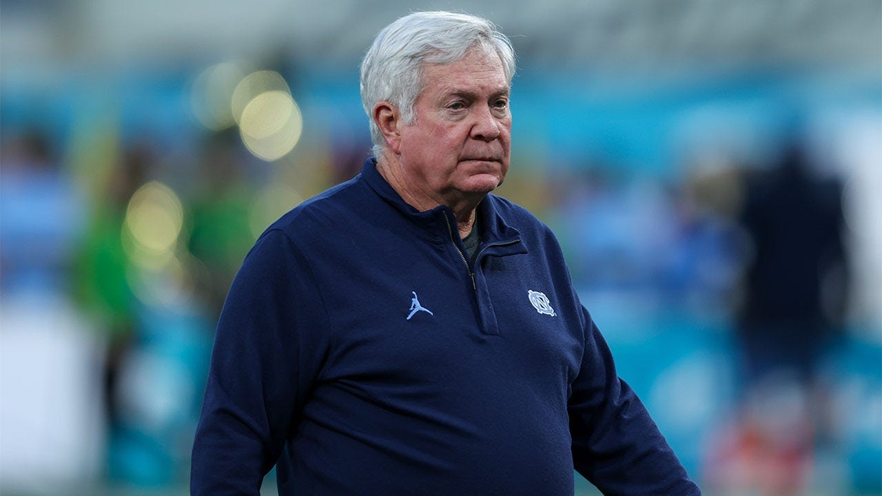 North Carolina head coach Mack Brown says college football 'will never see  amateurism again' | Fox News