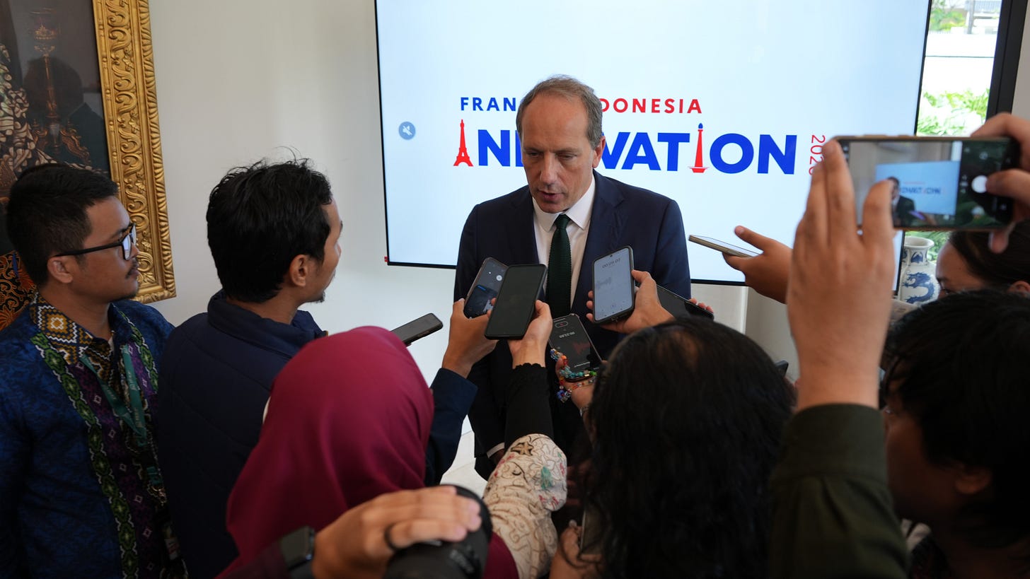 Panel discussion at the launch of FranceāIndonesia Innovation Year 2026 in Jakarta, highlighting bilateral cooperation in technology and sustainability. Panel discussion at the launch of FranceāIndonesia Innovation Year 2026 in Jakarta, highlighting bilateral cooperation in technology and sustainability.