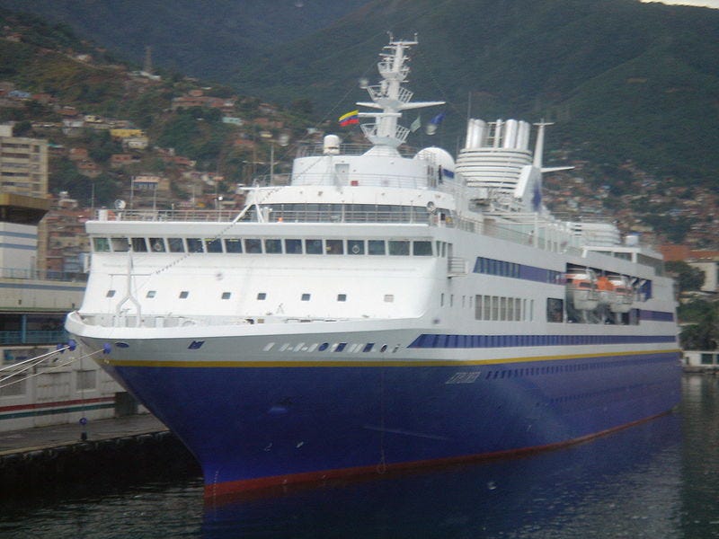 File:Semester at Sea Explorer 2005.jpg