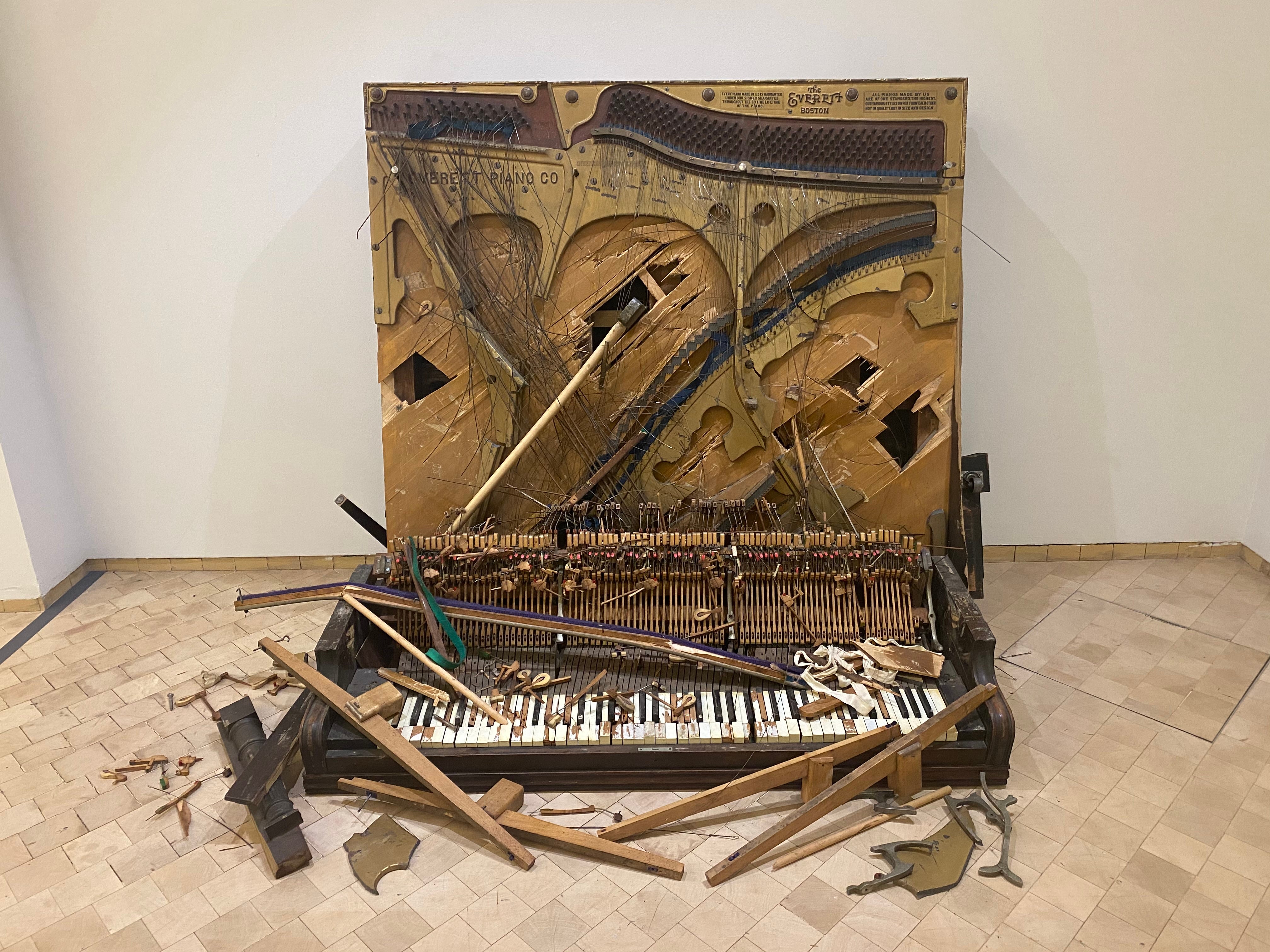 The Well-Tempered Wreckage - Beautiful Eccentrics