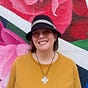 Julia Walsh's avatar