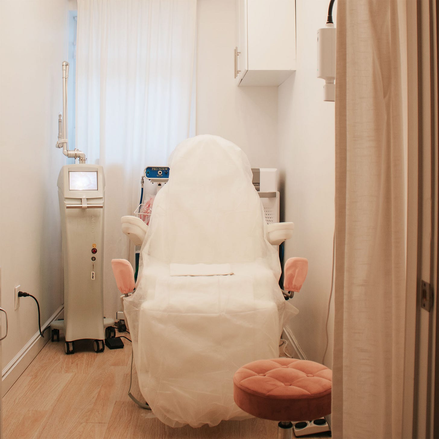 femilift room
