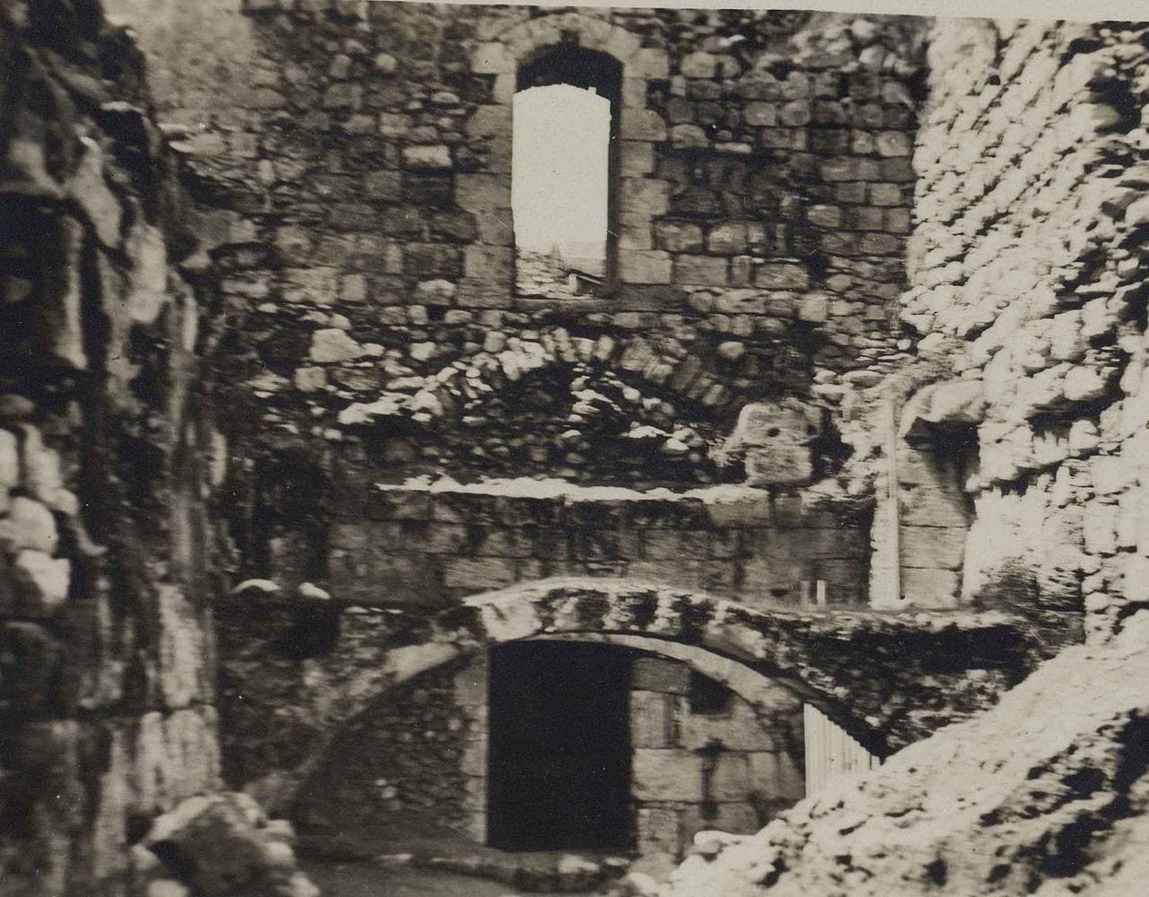 The pool of Bethesda in 1911