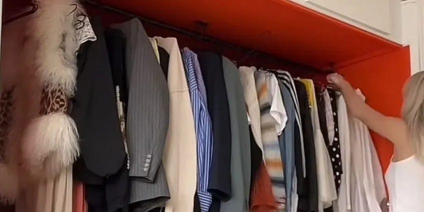 5c06d323-b38c-4c02-8f4e-bf9fd125f245_1080x1080.heic.webp 5c06d323-b38c-4c02-8f4e-bf9fd125f245_1080x1080.heic.webp