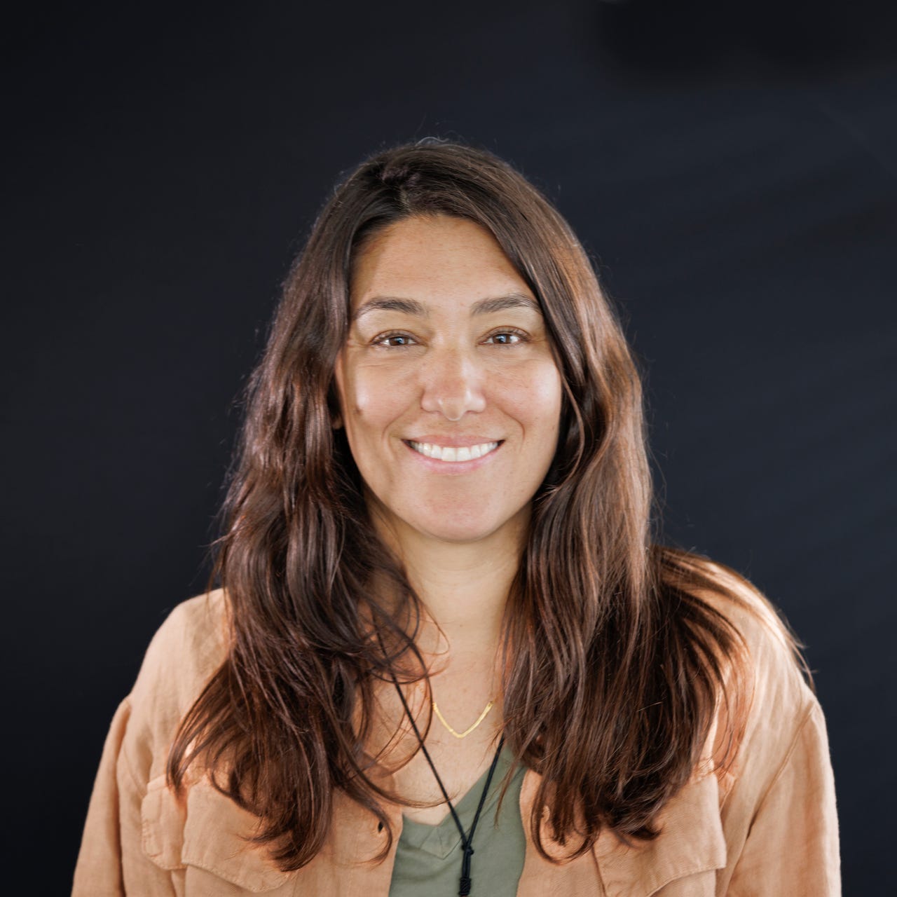 L'Olam: Revealing A Hidden World